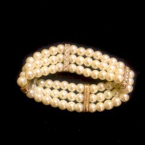 Pearl Bracelet